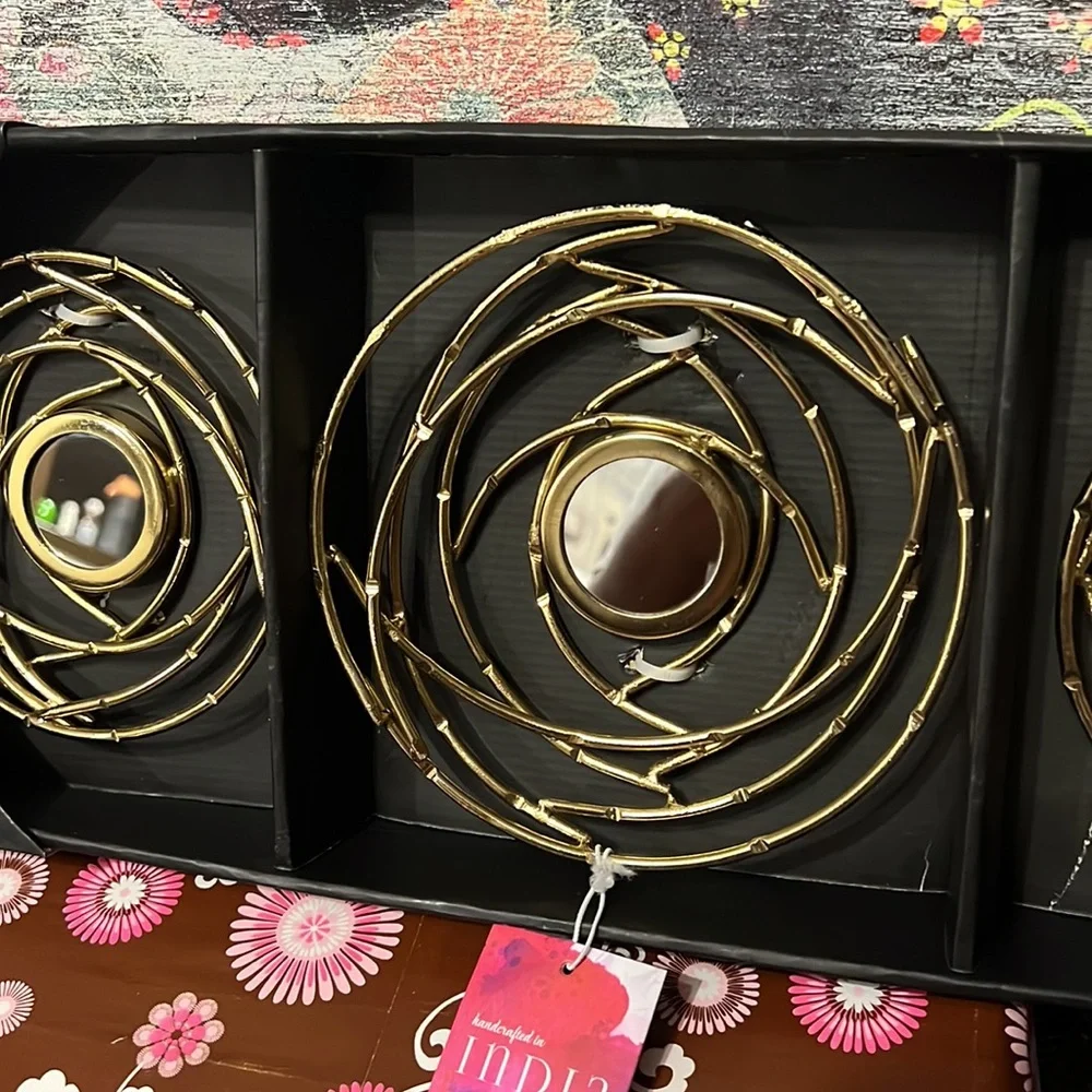 New Set 3 Handcrafted in India Gold-Tone Metal Mirrored “Bird Nests” Wall Decor